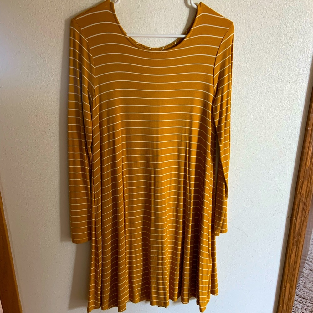 Old Navy yellow stripe swing dress, Size Small